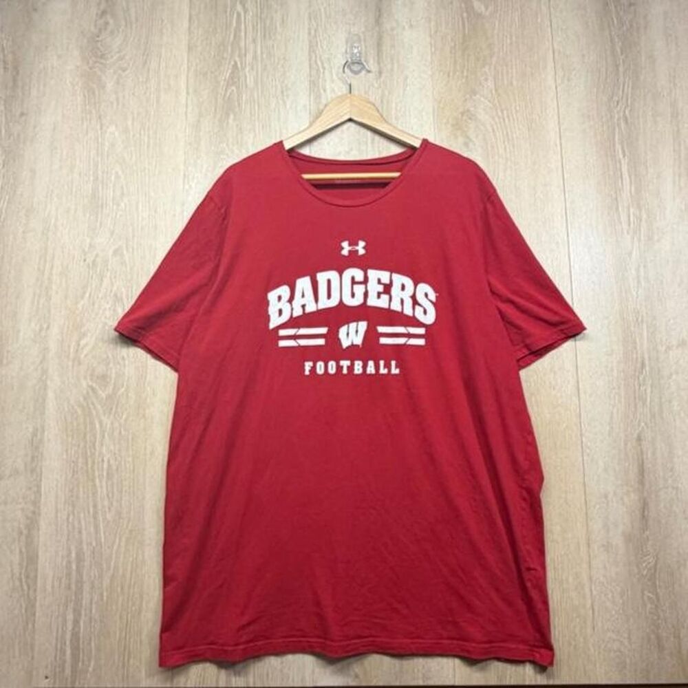 Under-armour Men's Red T-shirt